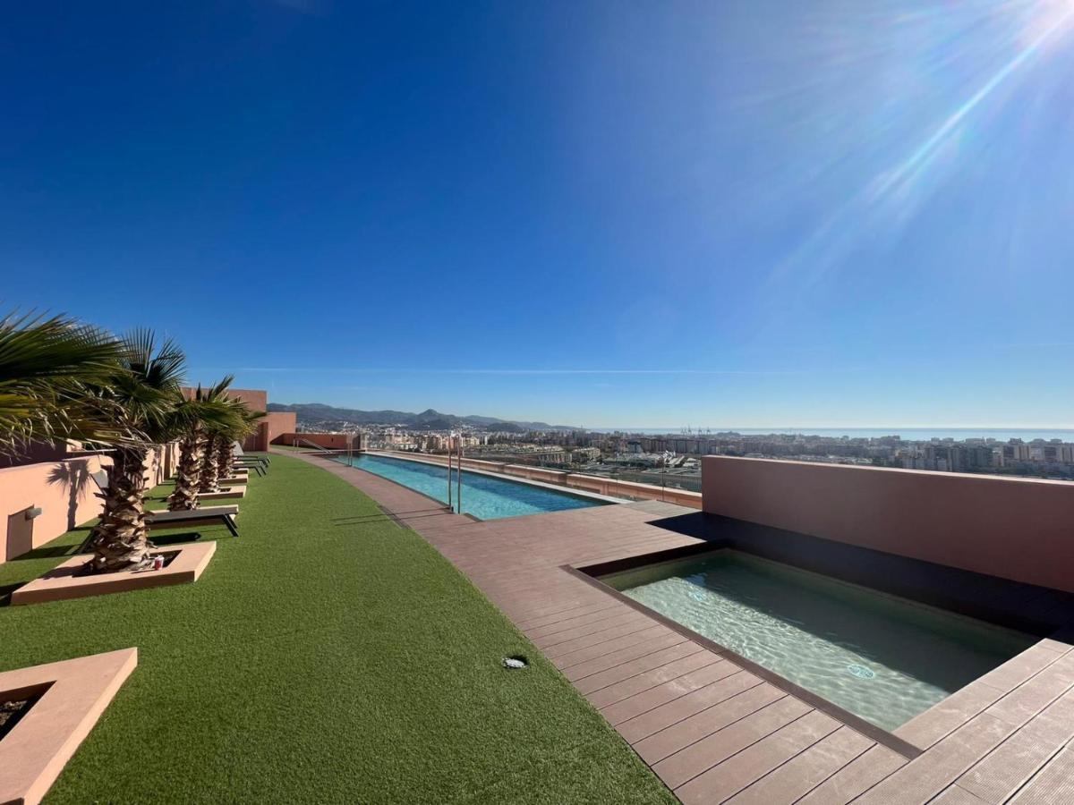 Sky Garden & Seasonal Pool Views By Ele Apartments Malaga Ngoại thất bức ảnh
